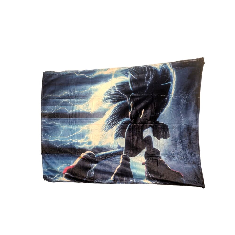 Sonic The Hedgehog Blue Throw Blanket soft and Comfy